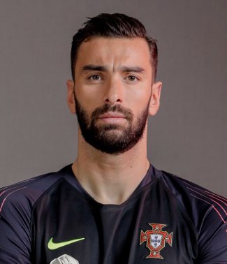 The 34-year old son of father (?) and mother(?) Rui Patrício in 2022 photo. Rui Patrício earned a 6 million dollar salary - leaving the net worth at  million in 2022